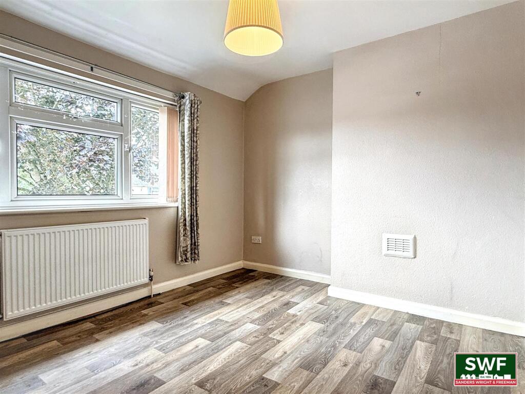 House in Wolverhampton, West Midlands - View 5