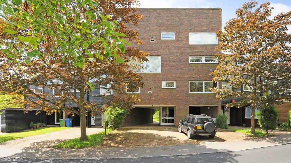 Main image of property: Northcott, Bracknell, RG12