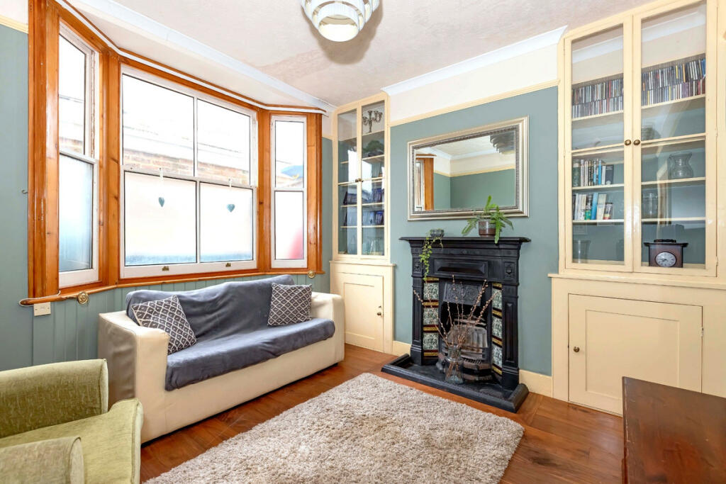 Victoria Road, Shoreham-by-Sea, BN43 - View 6