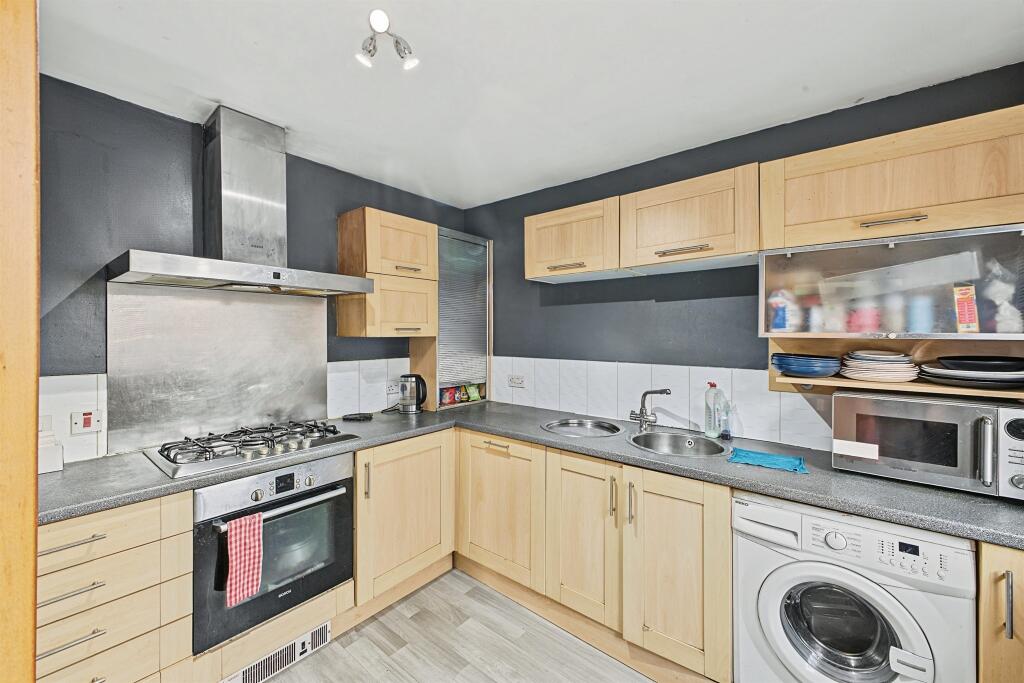 House in Northampton, Dallington - View 5
