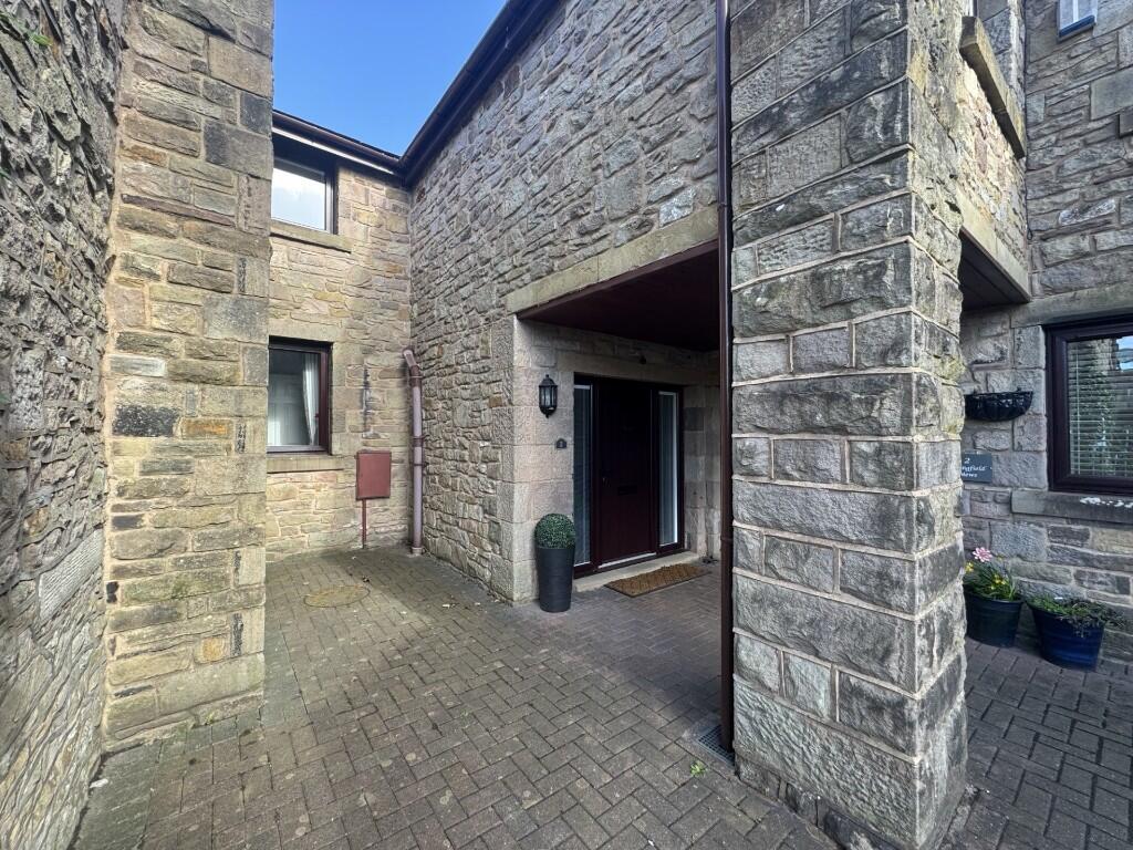 3-bed house on Springfield Mews, Heath Charnock, Chorley, PR6, £330,000