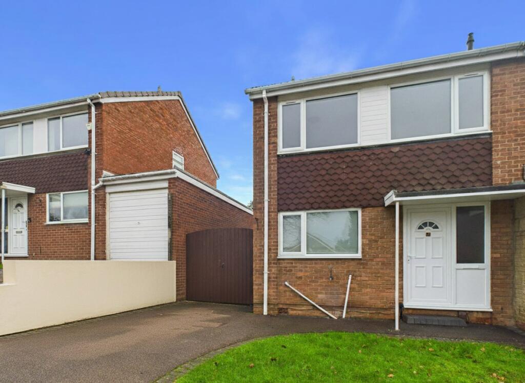 Main image of property: Cowley, Tamworth, B77