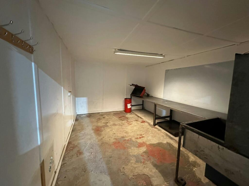 Unit 3 Sketchley indust - 003.jpg