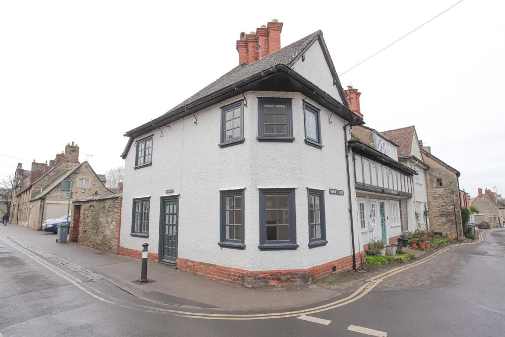 Main image of property: Hensington Road, Woodstock