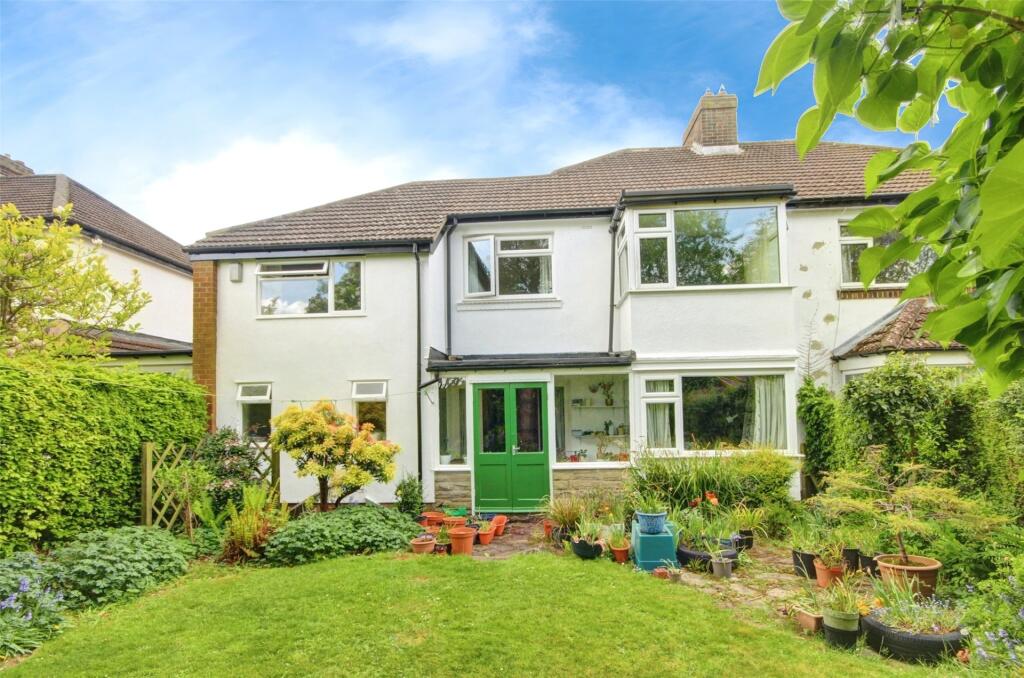 4-bed semi-detached on Geoffrey Avenue, Nevilles Cross, Durham, DH1, £360,000