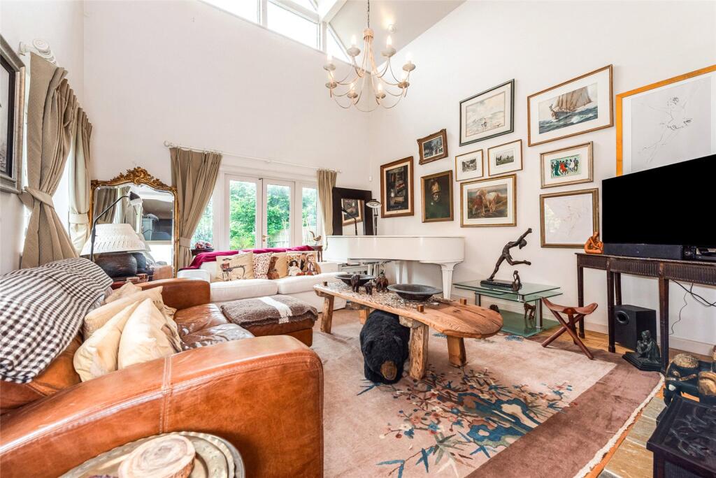 House in Chichester, Westbourne - View 4