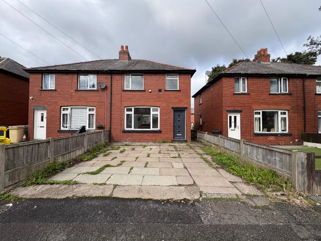 Main image of property: Kingsway, Kearsley, Bolton