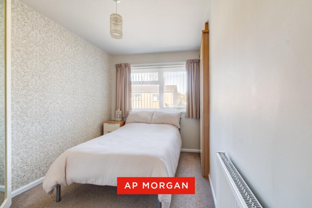 House in Birmingham, West Midlands - More