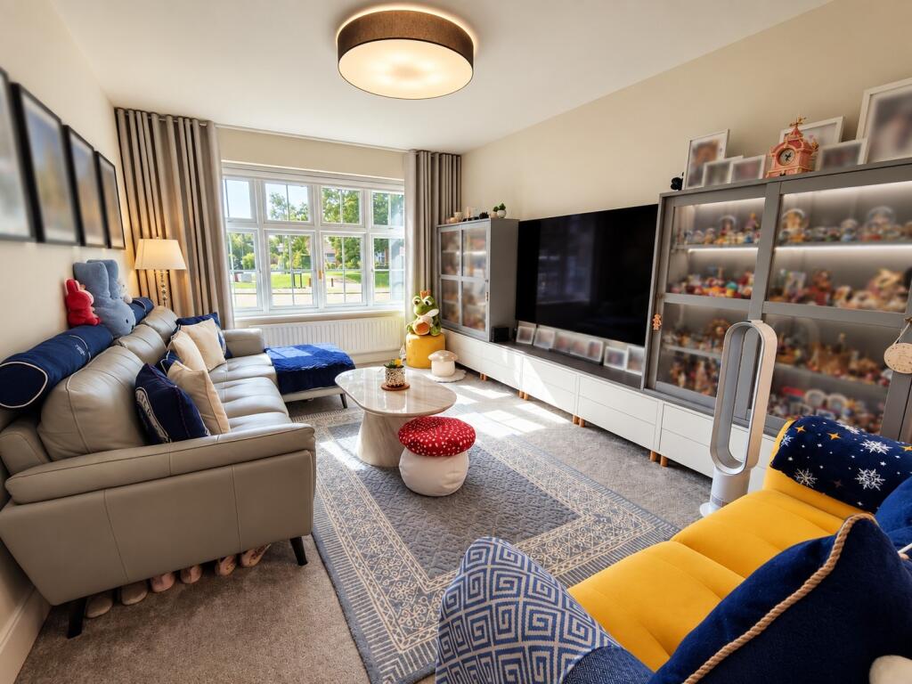 House in Rushcliffe, Newton Garden Village, Newton - View 3