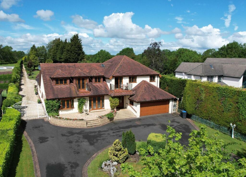 Main image of property: Wood End Lane, Tanworth in Arden, Solihull
