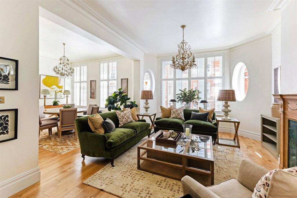 Apartment in London, Royal Borough of Kensington and Chelsea - More