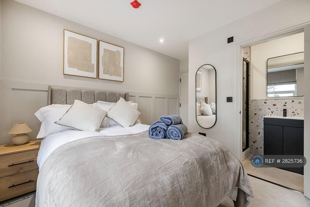 Main image of property: Tonbridge Road, Maidstone, ME16