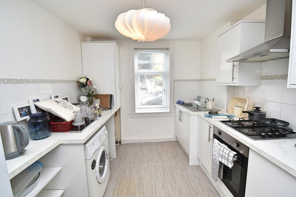 Apartment in Gourock PA19 1NJ, Inverclyde - View 3