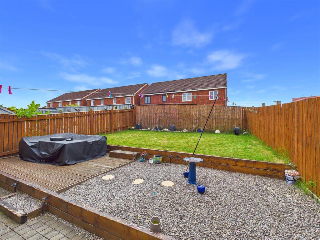 House in Stockton-on-Tees - More