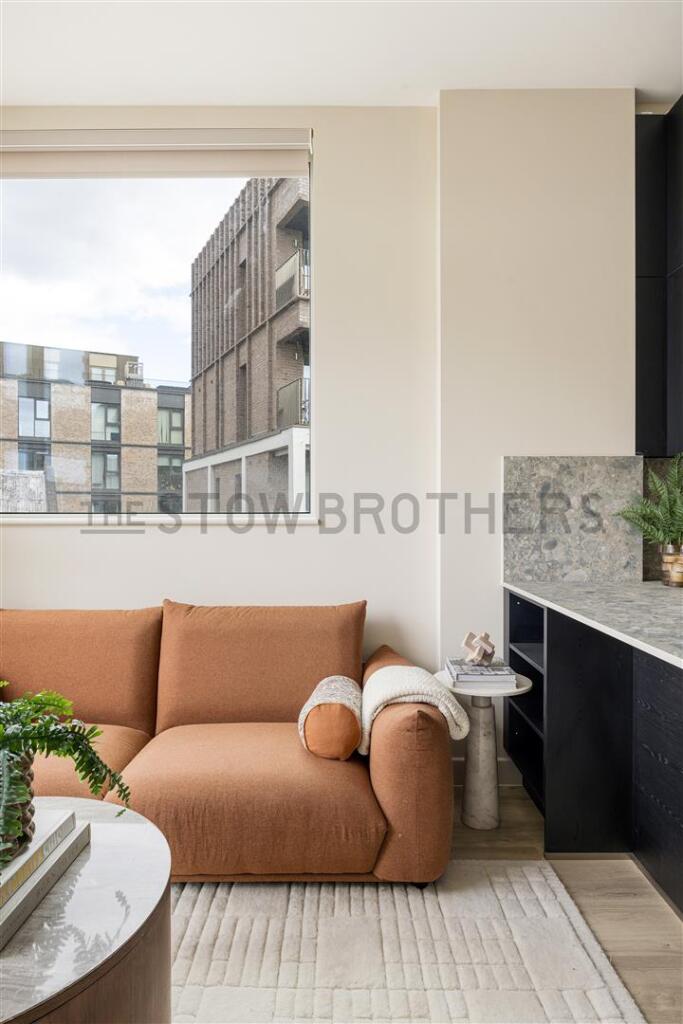2 bedroom penthouse for rent