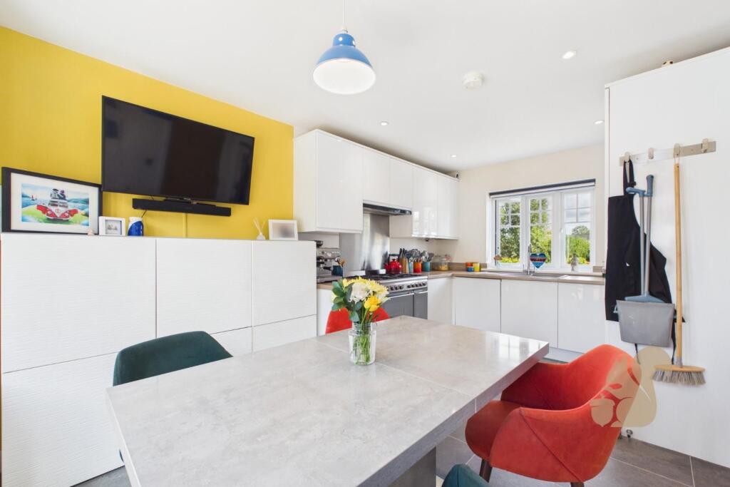 House in Colchester, Myland, Mile End - View 2