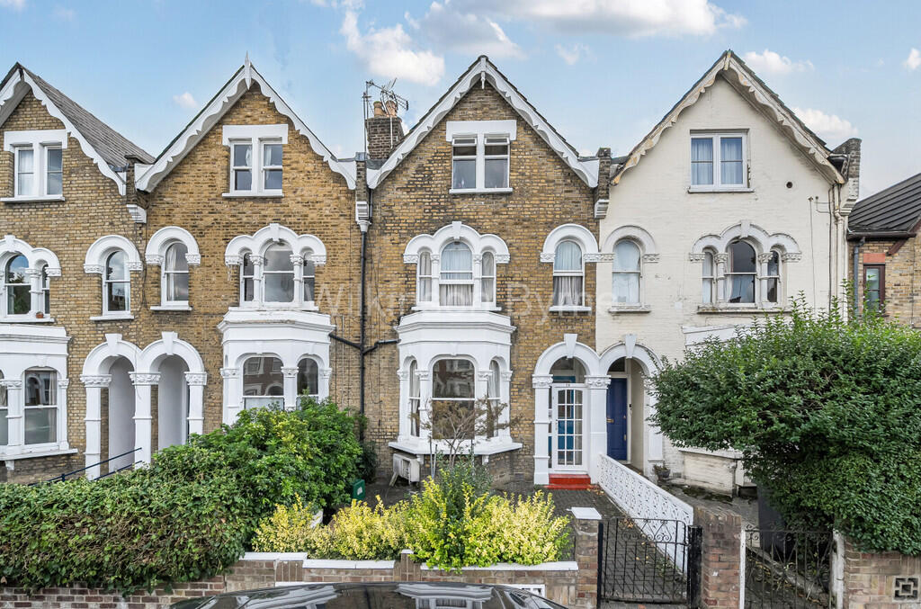 Main image of property: Palace Gates Road