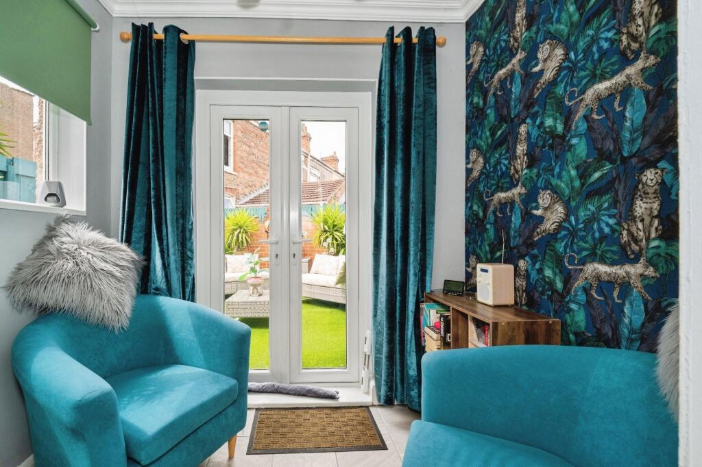 House in Doncaster - View 4