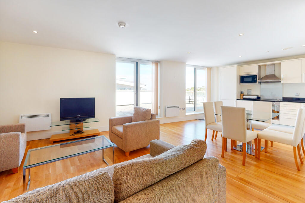 Main image of property: Drayton Park, London, N5