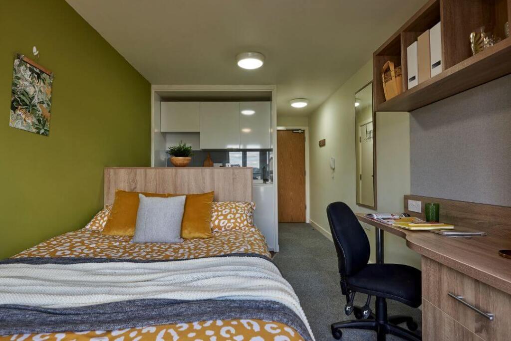 Additional image 6 of Birmingham | Student | September | B29