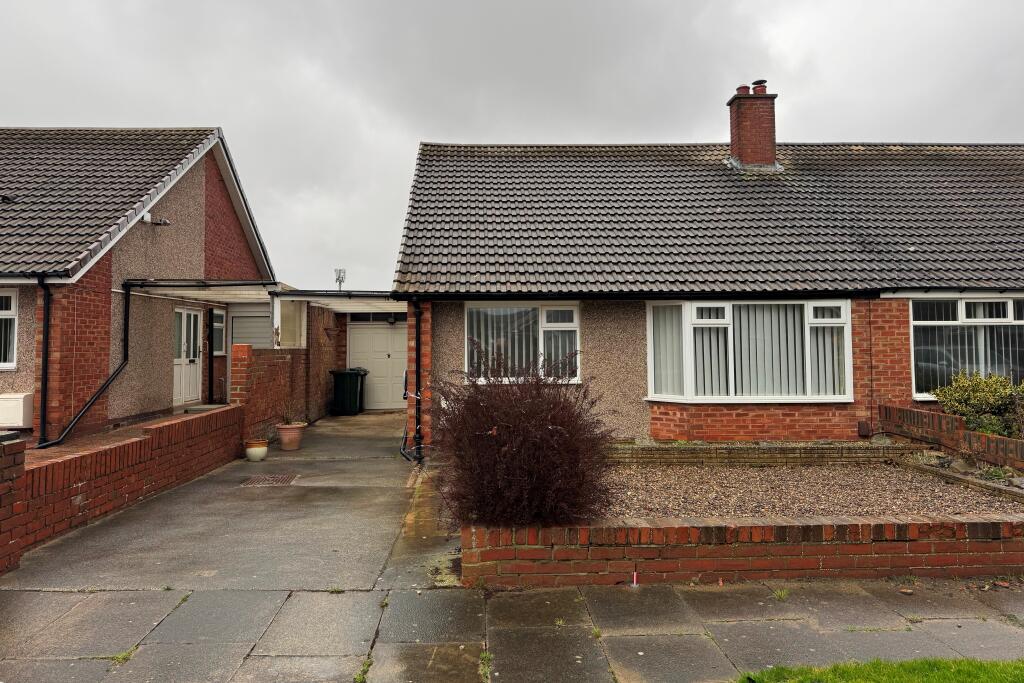 Main image of property: St Lucia Close,
Whitley Bay, Tyne and Wear,
NE26 3HT