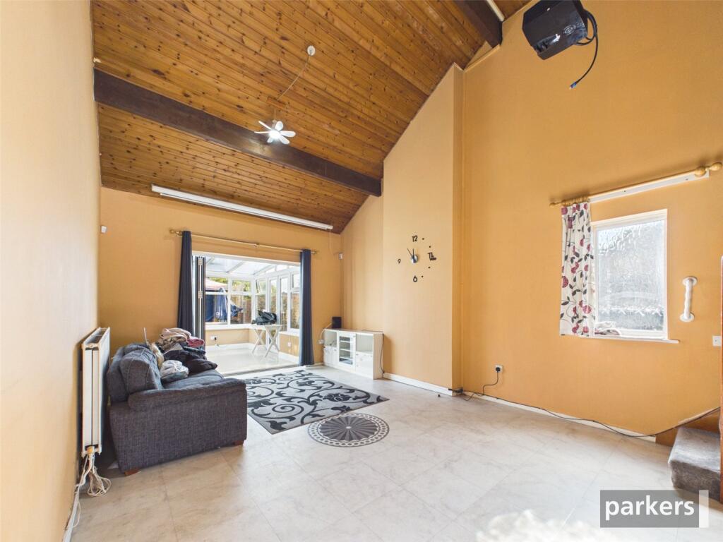 House in Reading, Earley - View 4