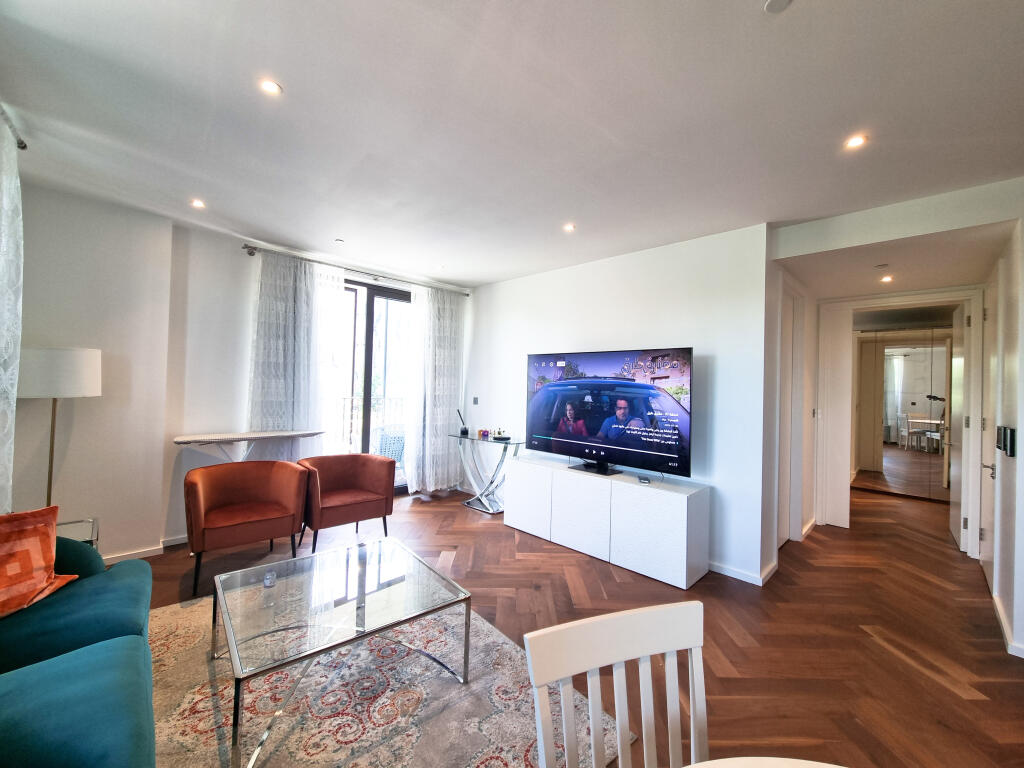 Main image of property: Ambassador Building, 5 New Union Square, London, SW11 7BP