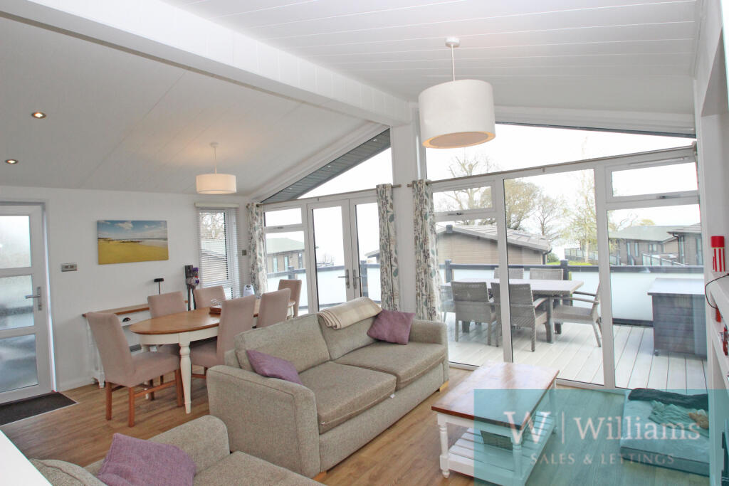 Plot 12, Woodside Coastal Lodge  Retreat, Lower Woodside Road, Wootton, Ryde photo 3