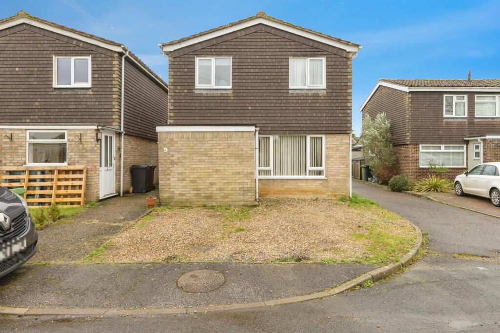 Main image of property: Ashleigh Gardens, Wymondham