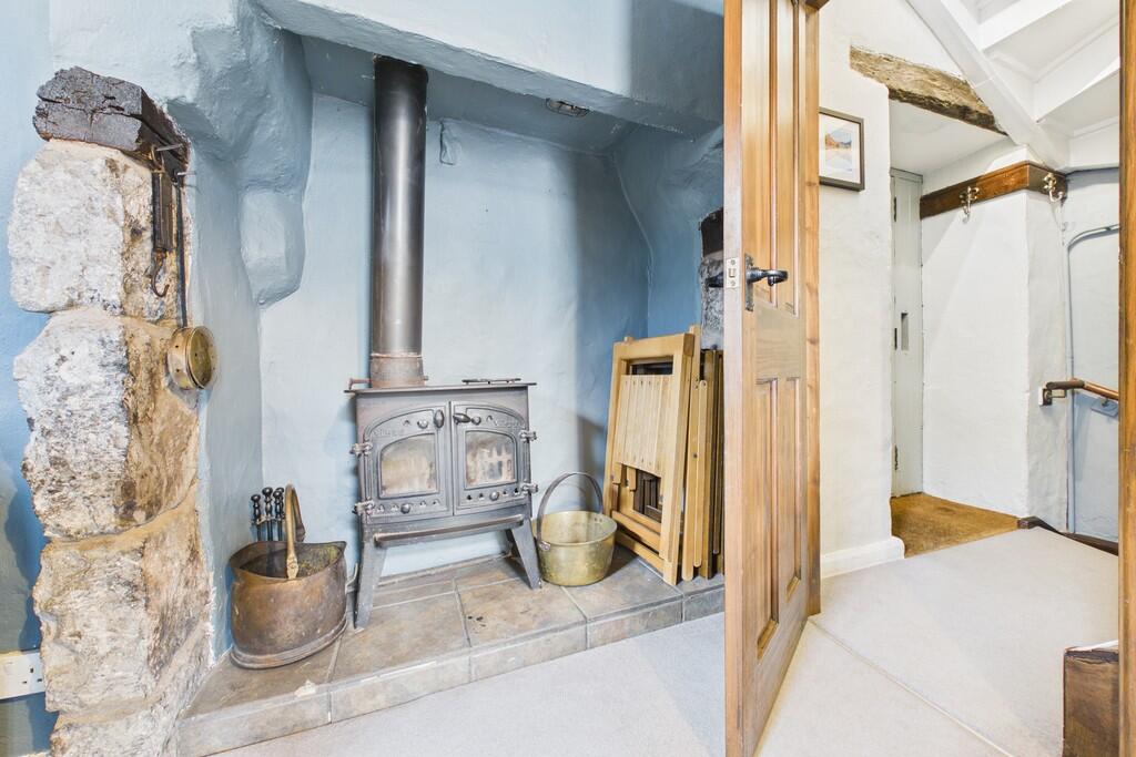 House in Kendal, Westmorland and Furness - More