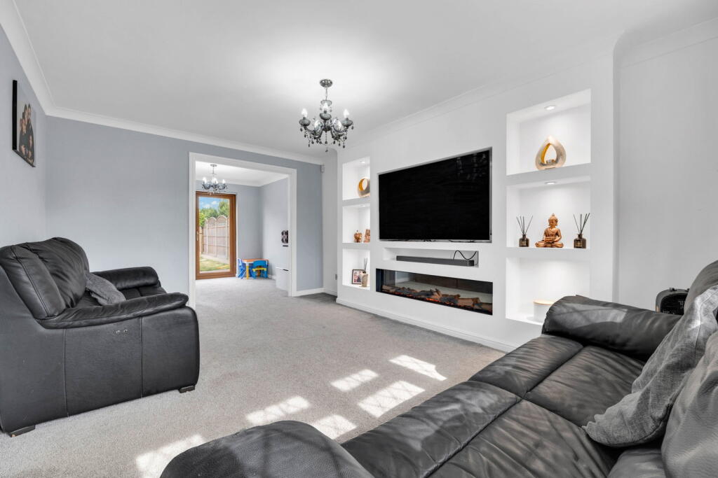 House in Leicester - More