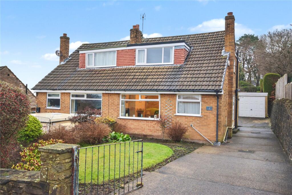 Main image of property: Carr Bridge Avenue, Leeds, West Yorkshire