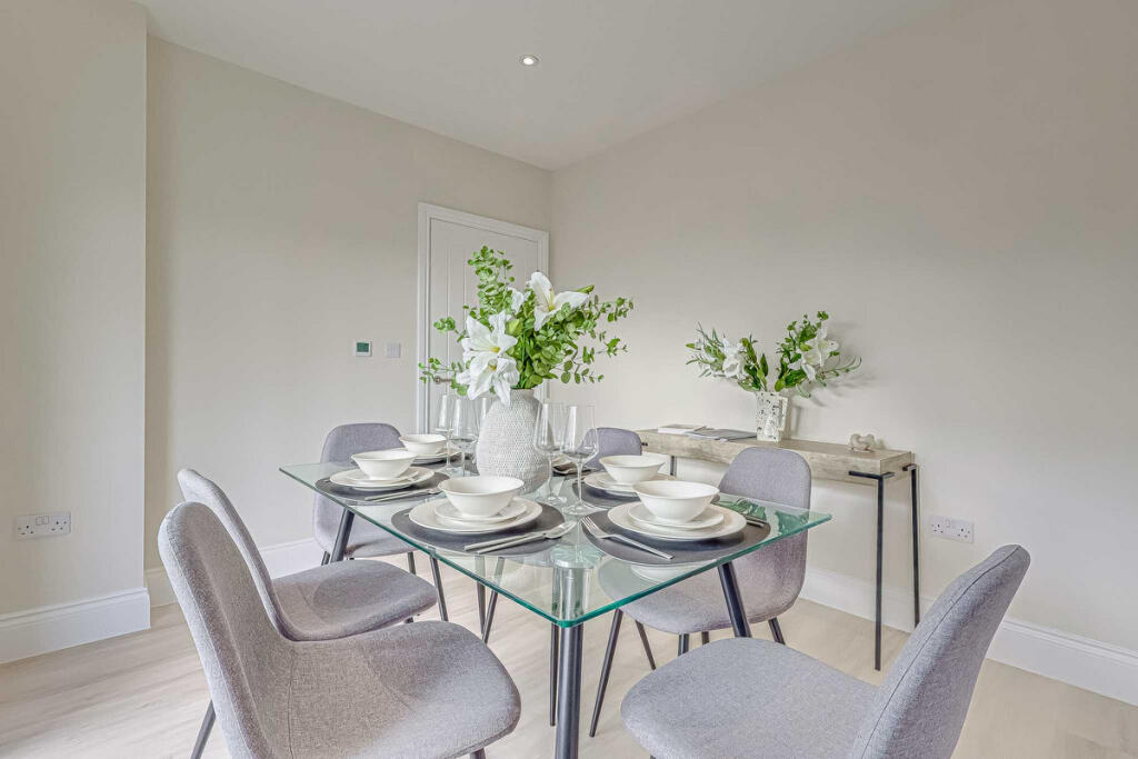 House in Rochford, Rawreth - View 5