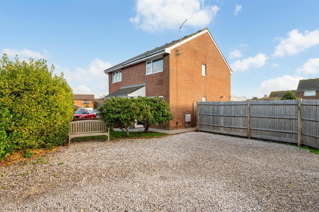 Fell Drive, Lee-On-The-Solent, Lee-On-The-Solent