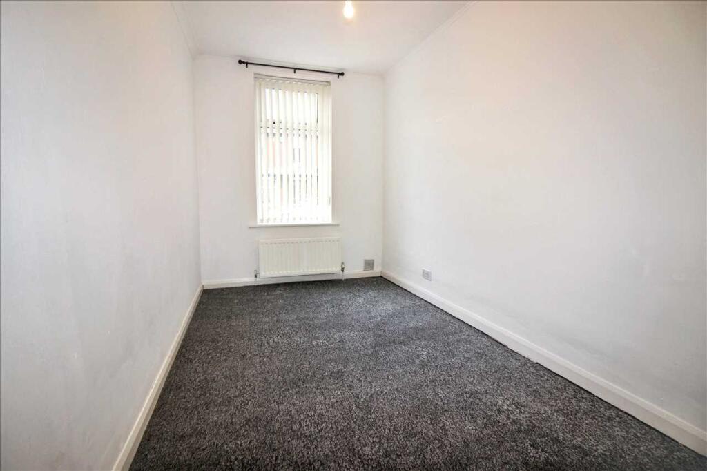 Apartment in Newcastle upon Tyne - View 4