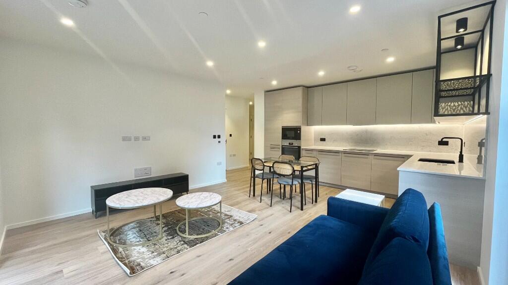 Main image of property: Hemlock Street, London, E14