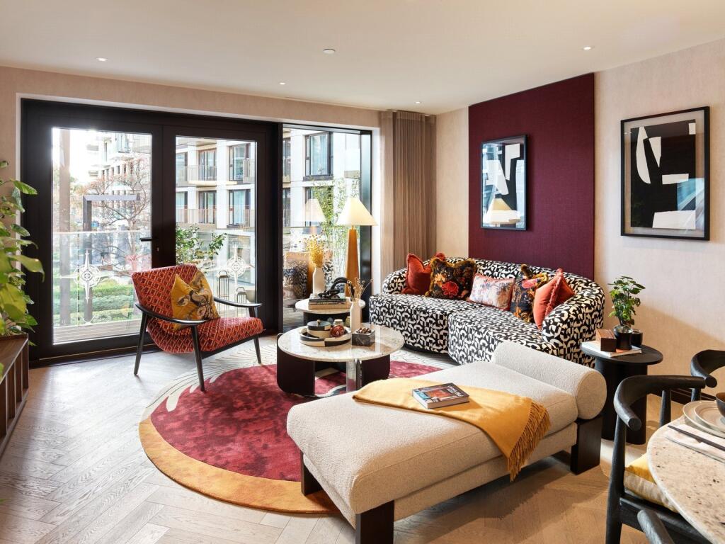 Main image of property: London Dock, 9 Arrival Square, Wapping, E1W