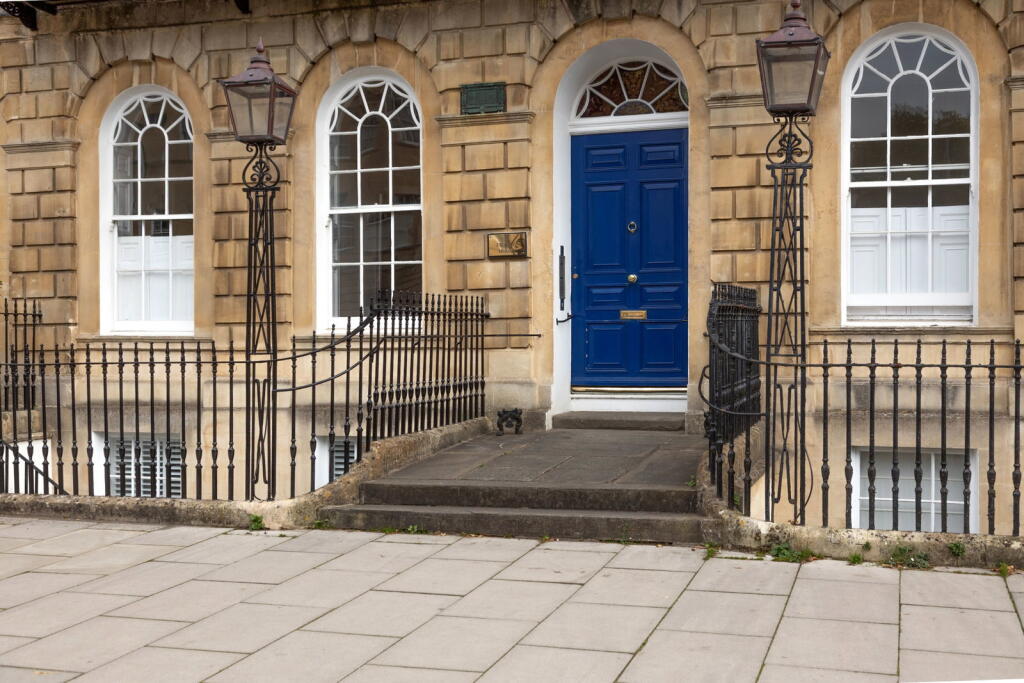 Apartment in Bath - View 2