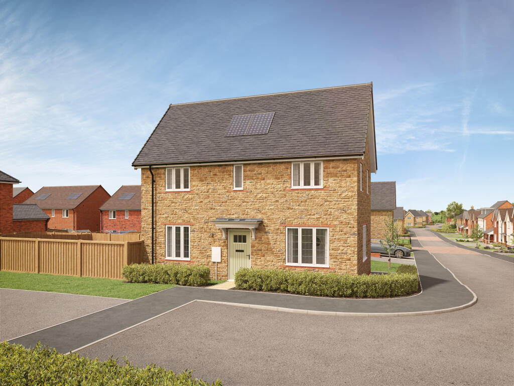 3-bed detached on Lunnun Road, Banbury, 
OX16 1JH, £385,000