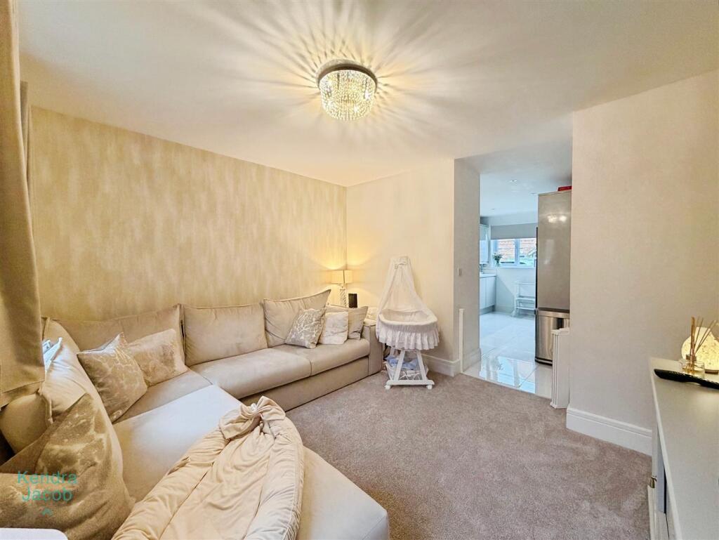 House in Sheffield - View 5