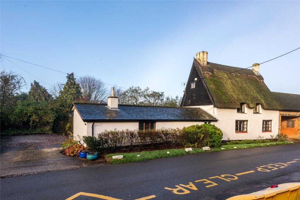 Main image of property: Manor Road, Kilsby, Rugby, Northamptonshire, CV23