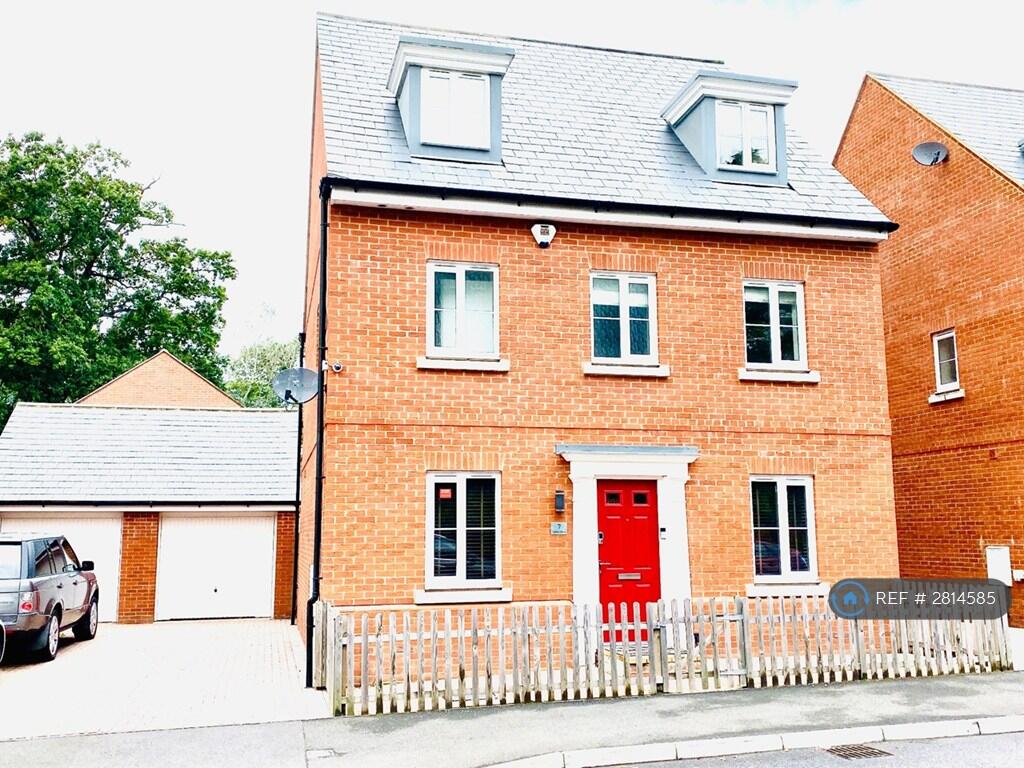Main image of property: Tabby Drive, Three Mile Cross, Reading, RG7