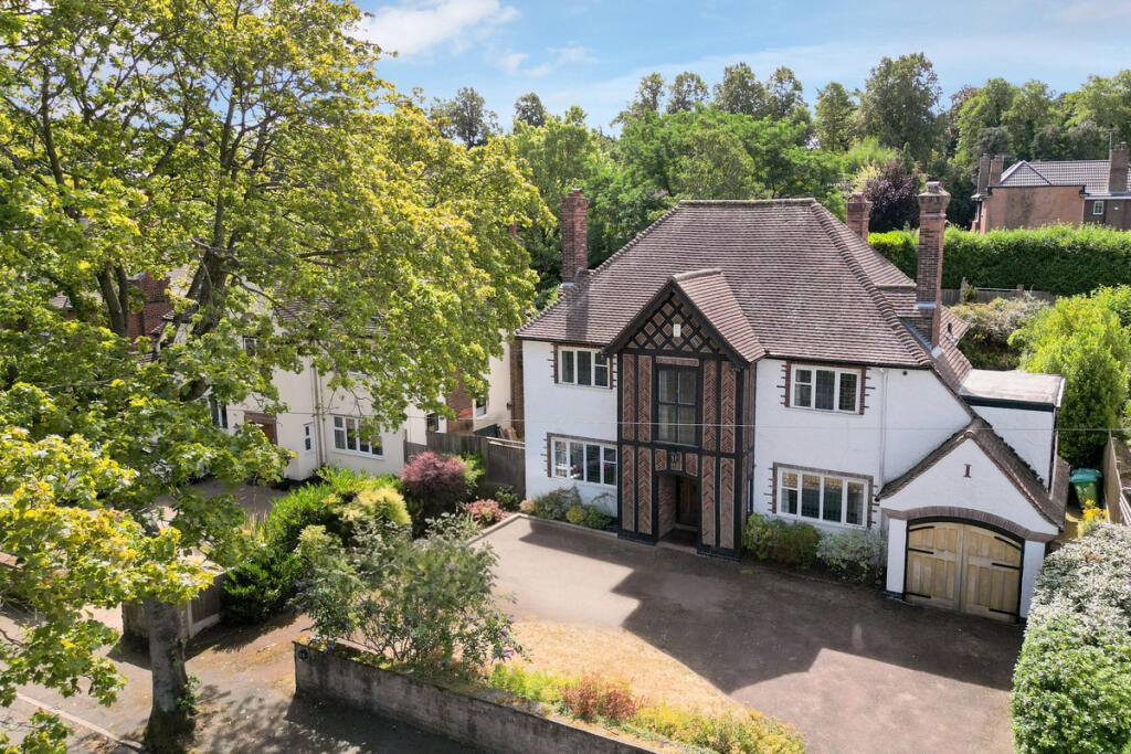 Main image of property: Oundle Drive, Wollaton Park, Nottingham, NG8