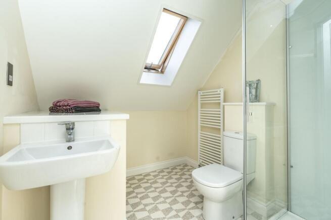 House in East Lindsey, Woodhall Spa - More