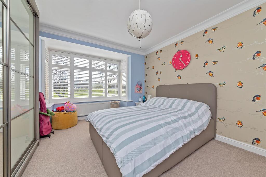 Additional image 13 of Batchwood Drive, St Albans