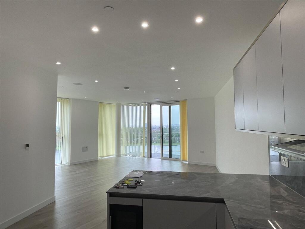 Main image of property: Hartingtons Court, N4