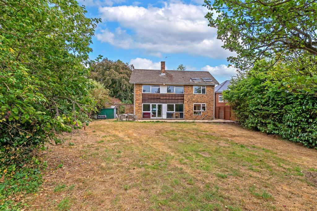 House in St Albans, Townsend - View 2