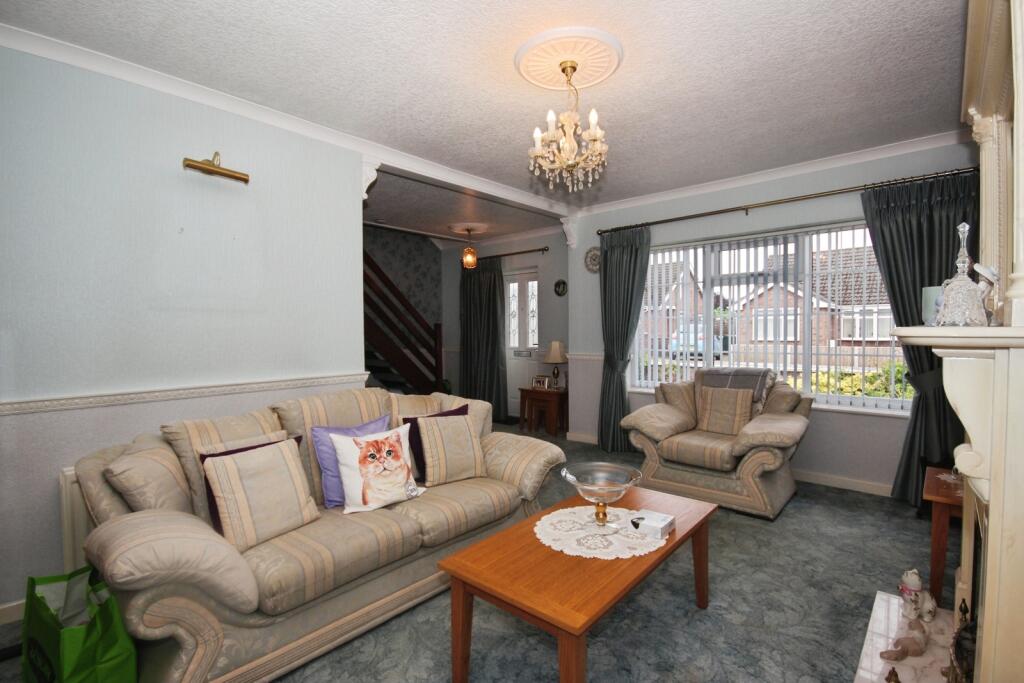 House in Coventry, Stonehouse Estate, Tollbar End - View 3