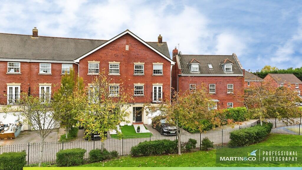 Main image of property: Cambrian Crescent, Marshfield