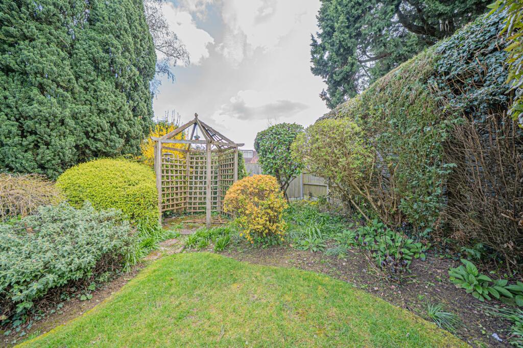 Additional image 23 of Manor Road, Dorridge, B93